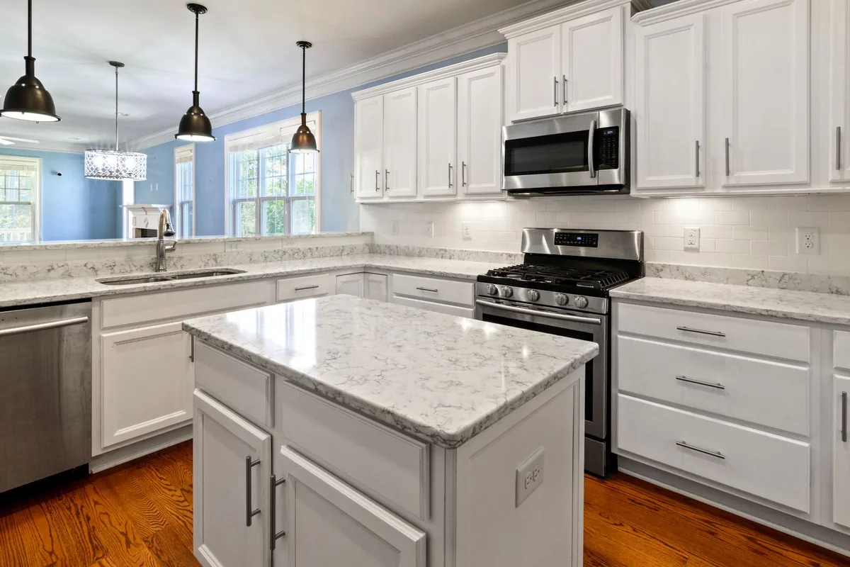 Filth & Squalor Cleanup in Commack, NY